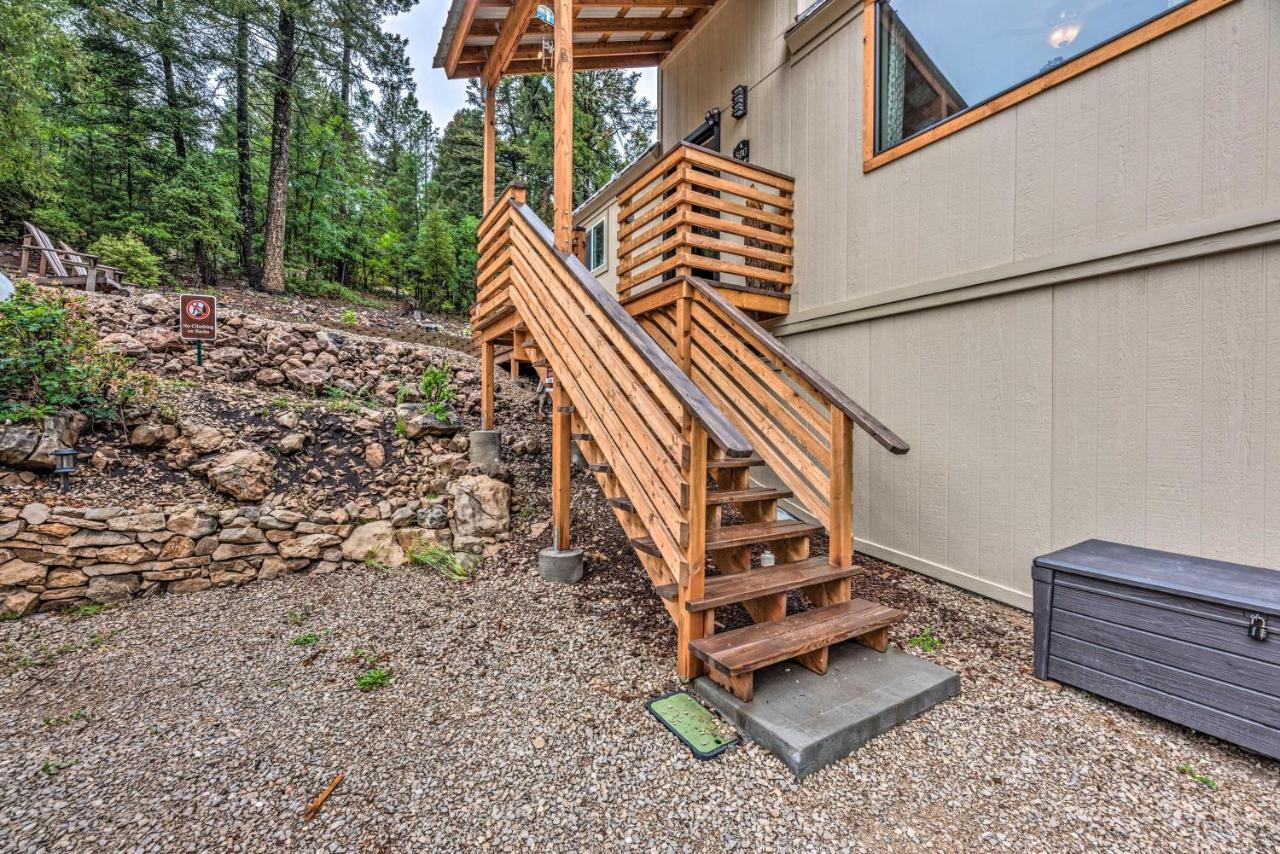 On The Rocks - A Modern Home With Decks And Views Cloudcroft Exteriör bild