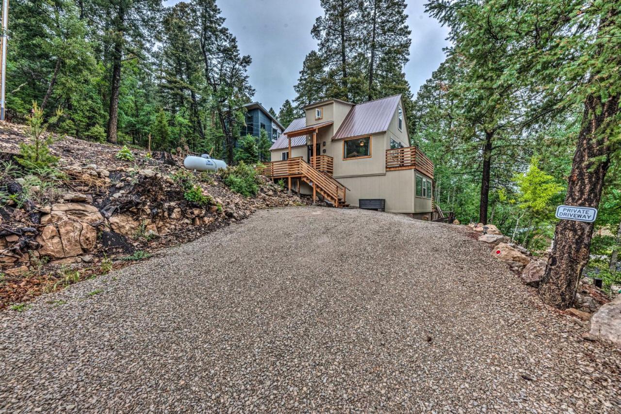 On The Rocks - A Modern Home With Decks And Views Cloudcroft Exteriör bild